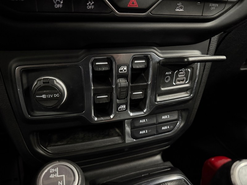 2022 Jeep Wrangler Unlimited Unlimited Sahara Altitude 4x4