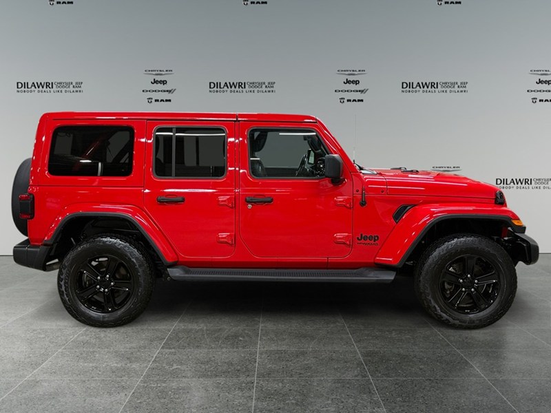 2022 Jeep Wrangler Unlimited Unlimited Sahara Altitude 4x4