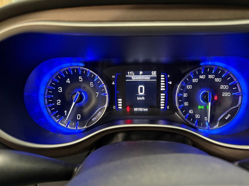 2023 Chrysler Grand Caravan SXT 2WD