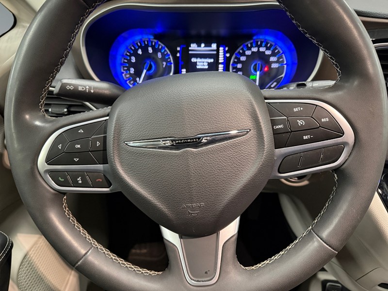 2023 Chrysler Grand Caravan SXT 2WD