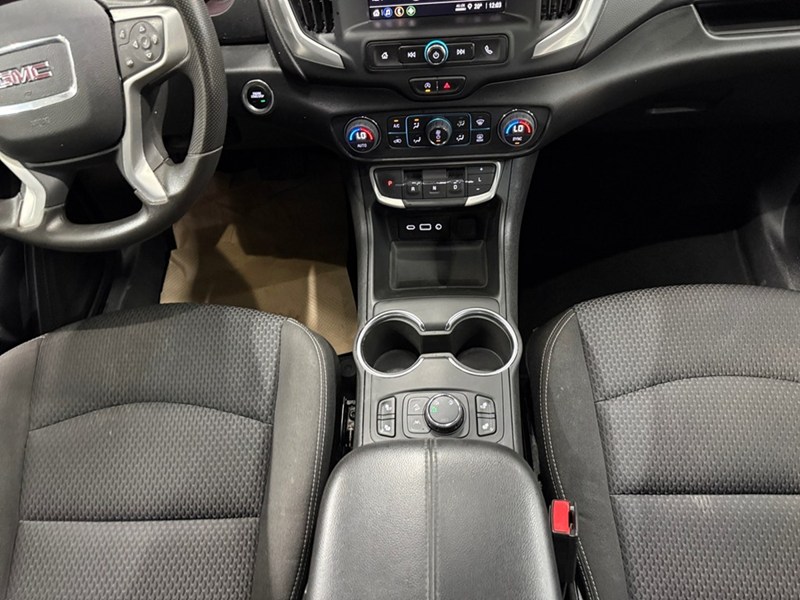 2022 GMC Terrain AWD 4dr SLE