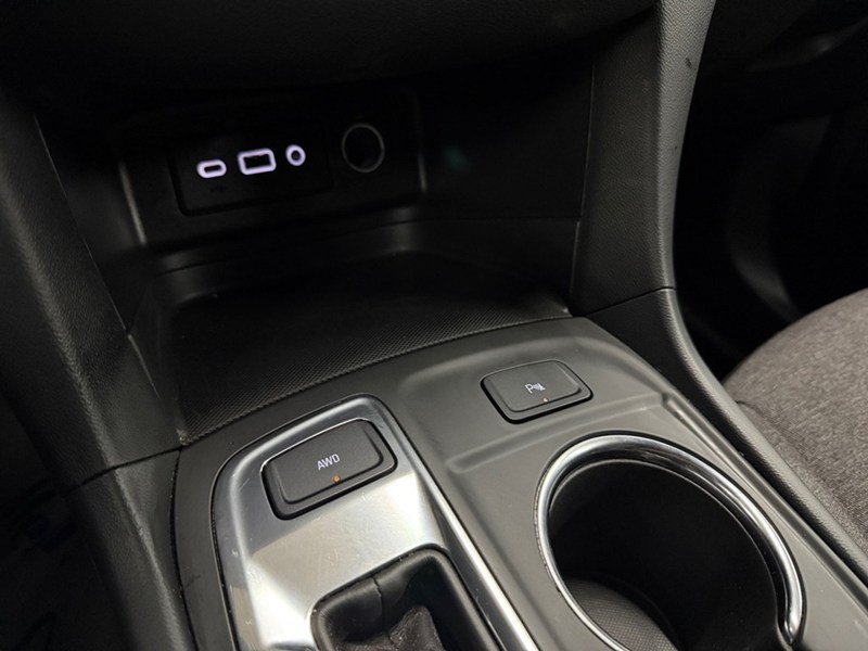 2024 Chevrolet Equinox AWD 4dr LT