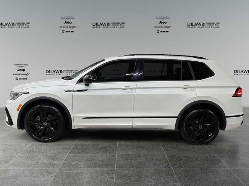 2023 Volkswagen Tiguan Comfortline R-Line Black Edition 4MOTION
