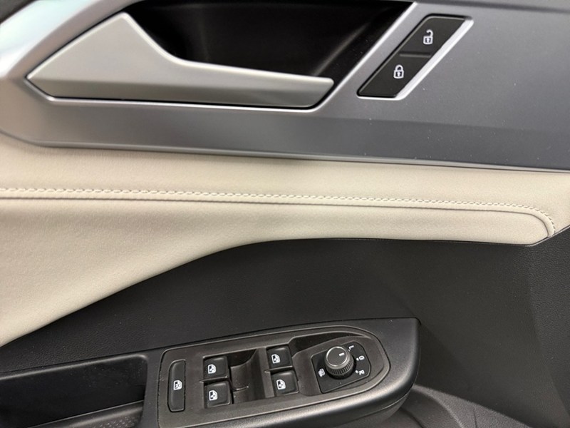 2026 Volkswagen Taos Comfortline 4MOTION
