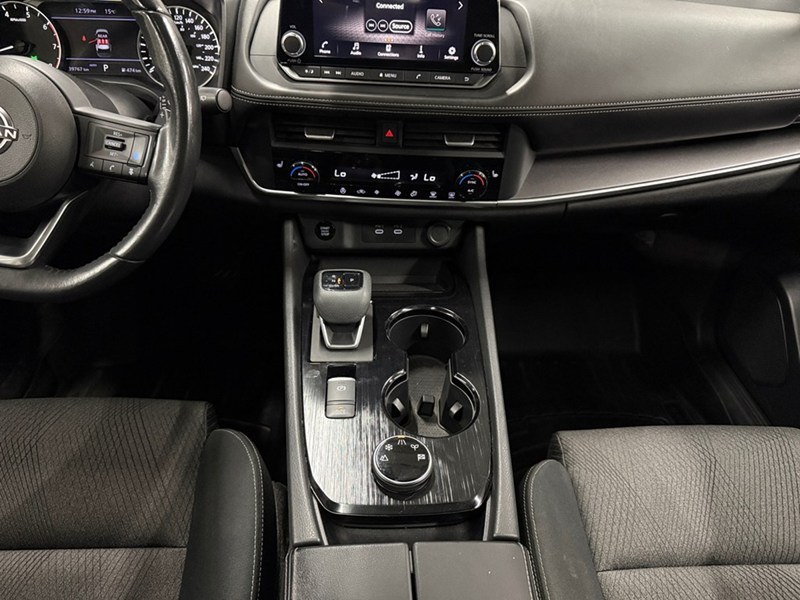 2024 Nissan Rogue AWD SV Moonroof