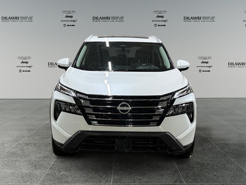 2024 Nissan Rogue AWD SV Moonroof