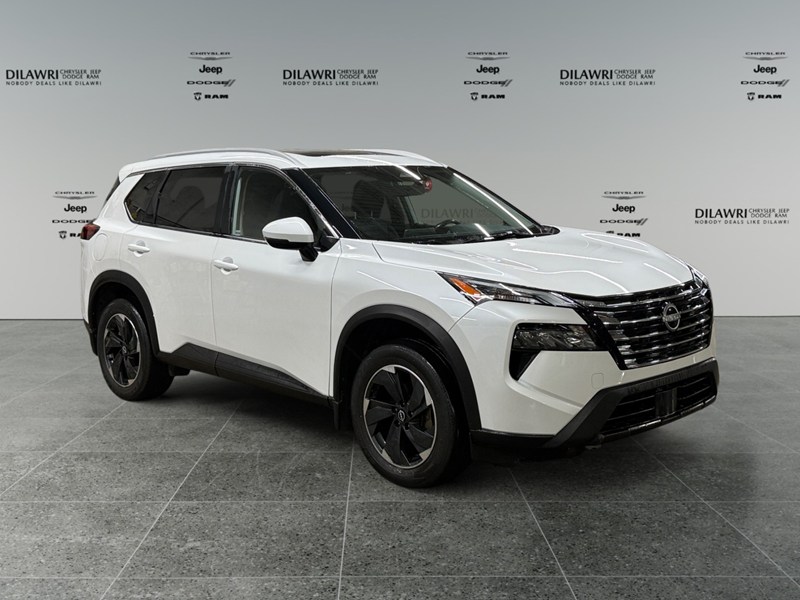 2024 Nissan Rogue AWD SV Moonroof
