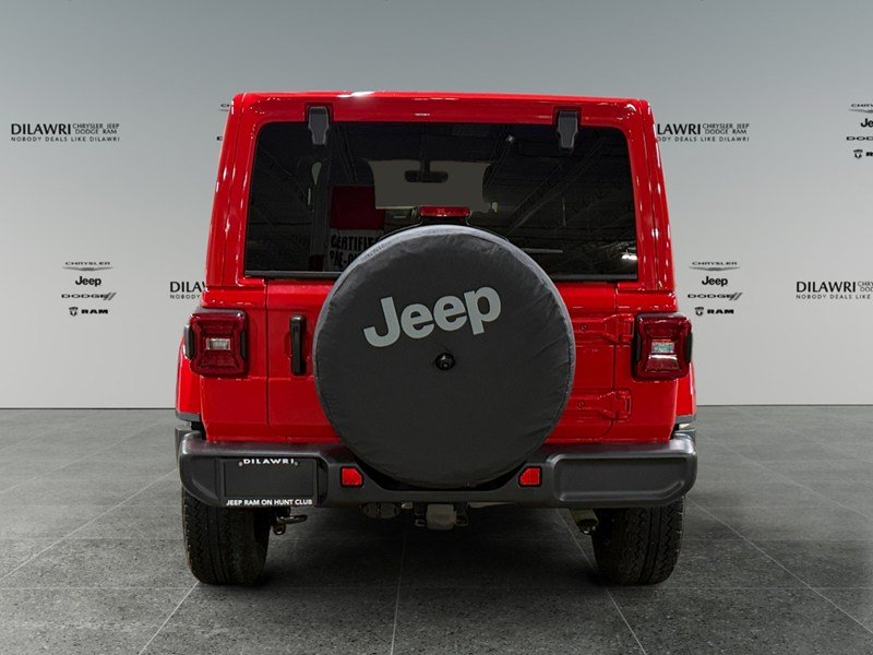 2022 Jeep Wrangler Unlimited Unlimited Sahara Altitude 4x4