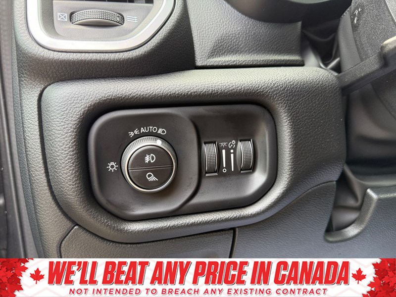 2025 RAM 1500 Big Horn 4x4 Crew Cab 5'7" Box