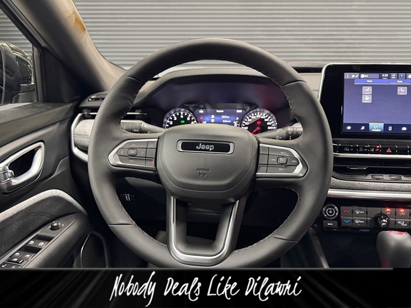 2025 Jeep Compass North 4x4