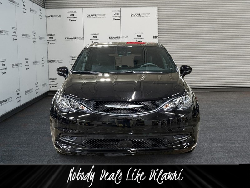 2027 Chrysler Grand Caravan SXT