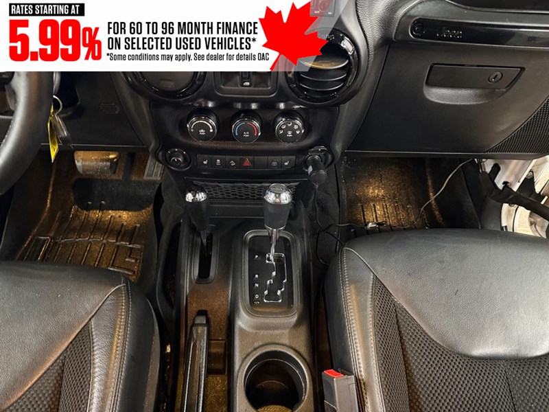 2017 Jeep Wrangler Unlimited 4WD 4dr Sahara