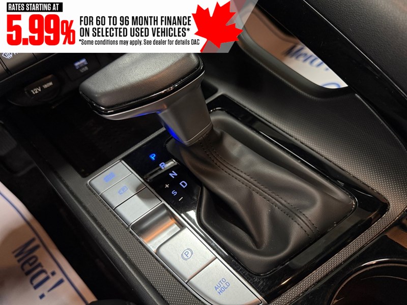 2023 Hyundai Elantra HEV Luxury DCT