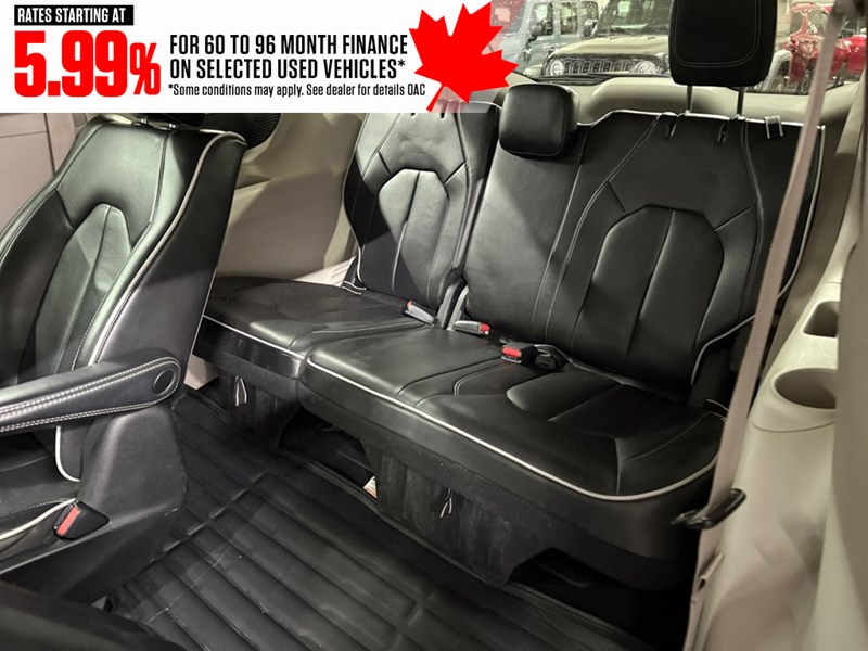 2022 Chrysler Pacifica Hybrid Limited 2WD