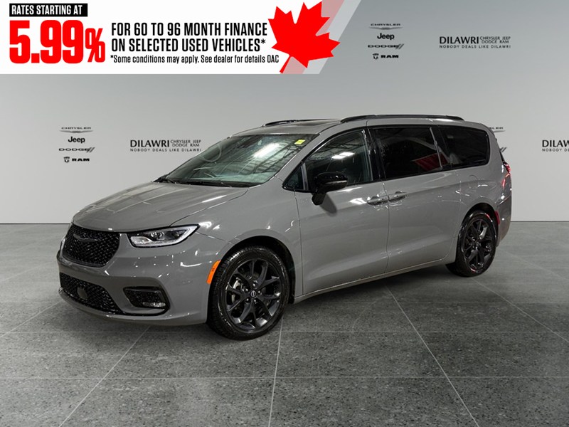 2025 Chrysler Pacifica Limited FWD