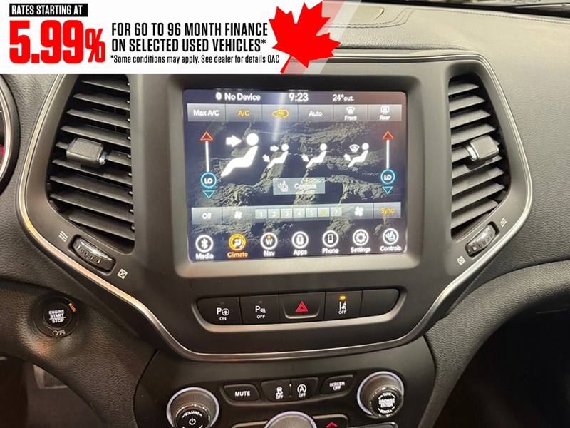 2023 Jeep Cherokee Altitude 4x4