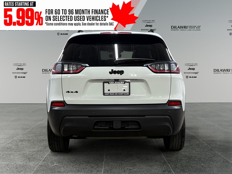 2023 Jeep Cherokee Altitude 4x4