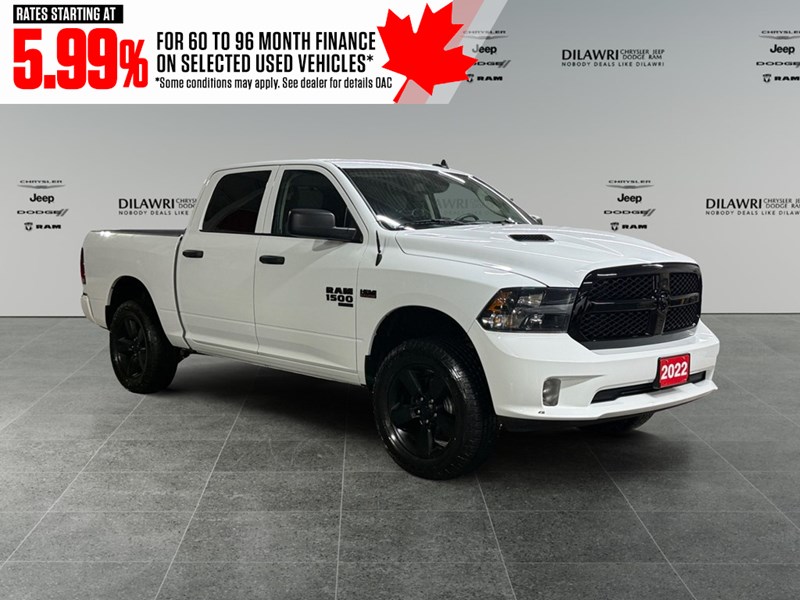 2022 RAM 1500 Classic Express 4x4 Crew Cab 5'7" Box