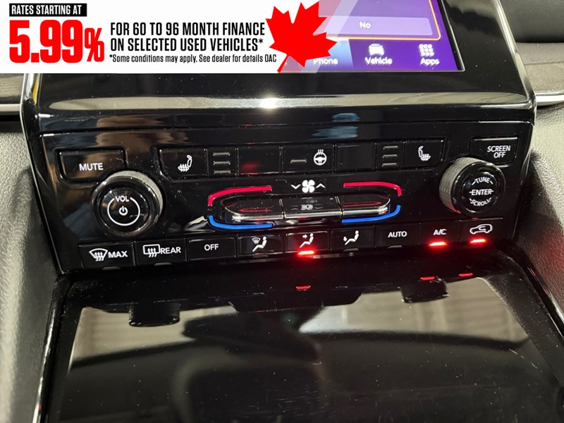 2023 Jeep Grand Cherokee Laredo 4x4