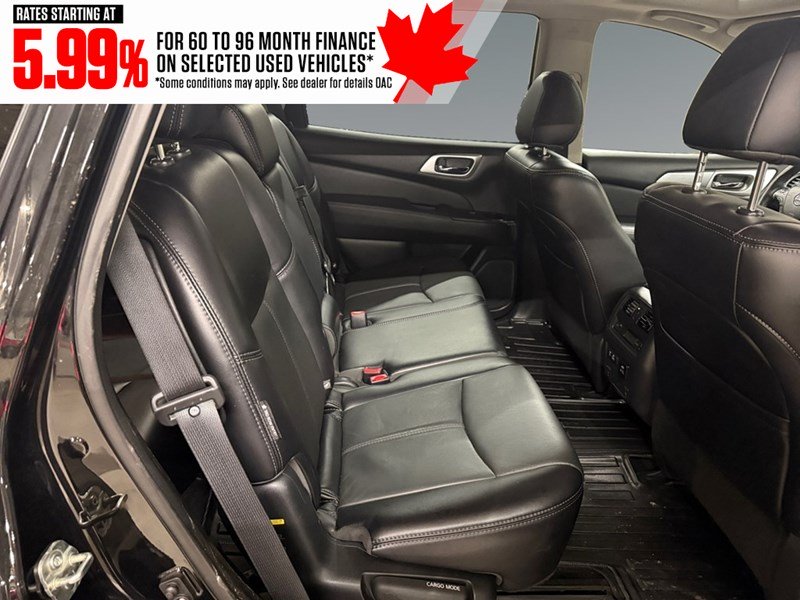 2020 Nissan Pathfinder 4x4 SL Premium