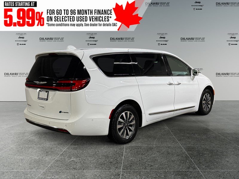 2022 Chrysler Pacifica Hybrid Limited 2WD