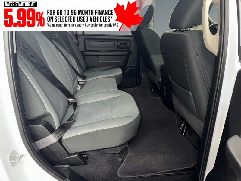 2022 RAM 1500 Classic Express 4x4 Crew Cab 5'7" Box