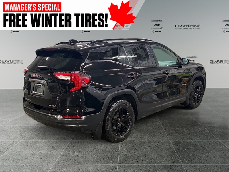 2022 GMC Terrain AWD 4dr AT4