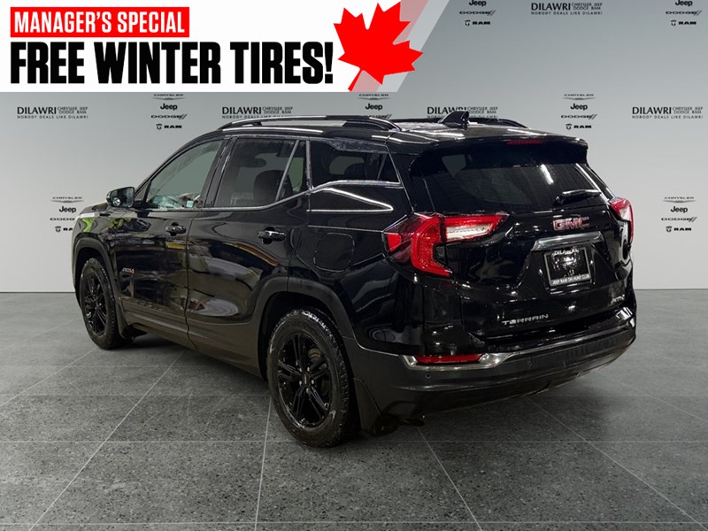 2022 GMC Terrain AWD 4dr AT4