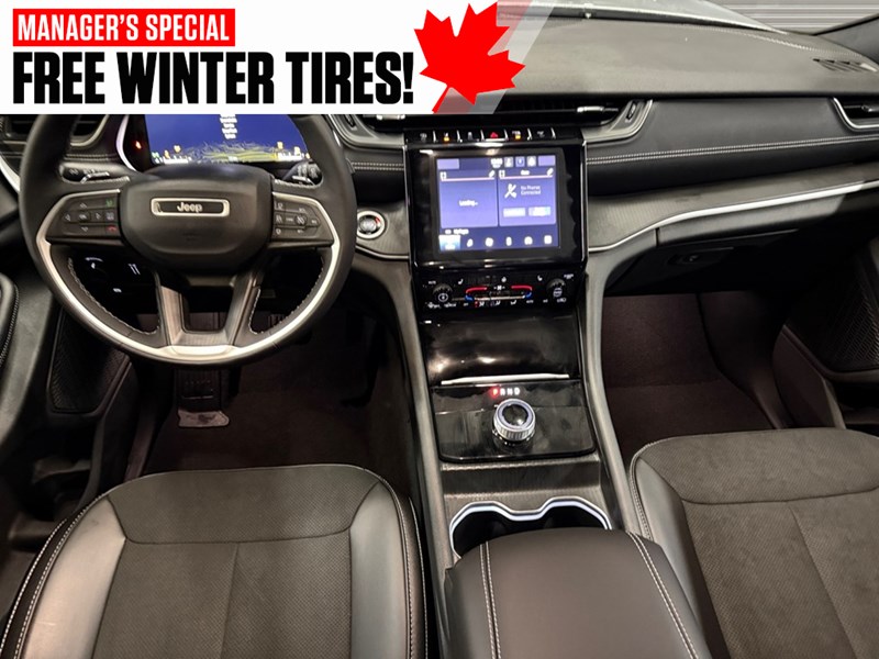 2024 Jeep Grand Cherokee Laredo 4x4