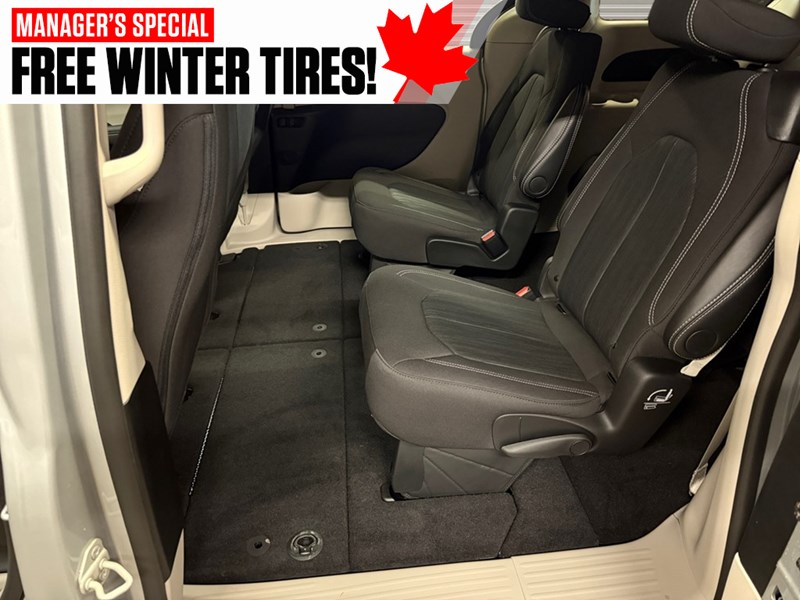 2024 Chrysler Grand Caravan SXT