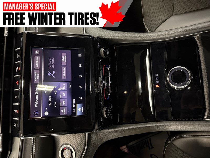 2024 Jeep Grand Cherokee Laredo 4x4