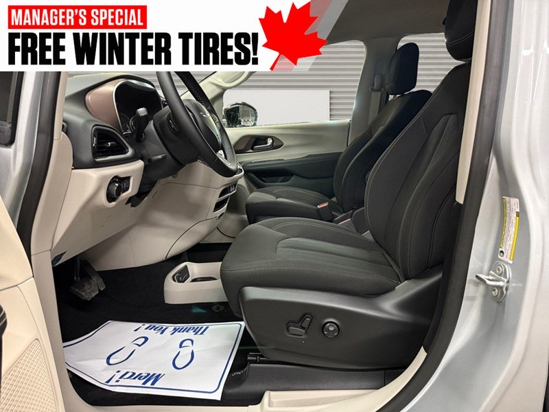 2024 Chrysler Grand Caravan SXT 2WD