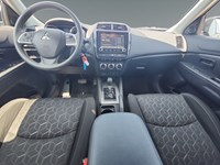 2022 Mitsubishi RVR ES FWD