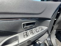 2022 Mitsubishi RVR ES FWD