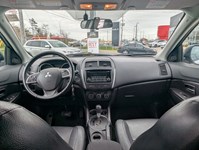 2014 Mitsubishi RVR 2WD 4dr  SE