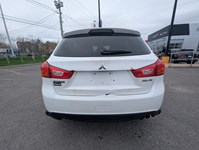 2014 Mitsubishi RVR 2WD 4dr  SE