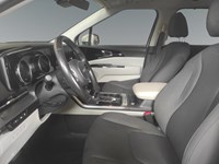 2023 Kia Carnival LX+ FWD