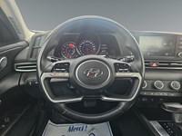 2022 Hyundai Elantra Preferred IVT