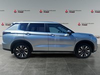 2025 Mitsubishi Outlander LE S-AWC