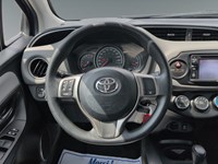 2017 Toyota Yaris 5dr HB Auto LE