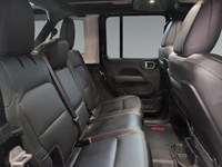 2025 Jeep Wrangler Sahara 4 Door 4x4/LOADED with one touch SKYTOP!