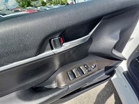 2023 Toyota Camry Hybrid Hybrid LE Auto