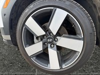 2025 Hyundai Santa Fe Luxury AWD