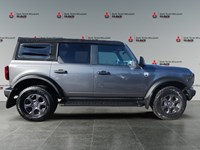 2022 Ford Bronco Big Bend 4 Door 4x4/Automatic transmission