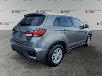 2024 Mitsubishi RVR SE AWC