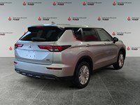 2024 Mitsubishi Outlander ES S-AWC