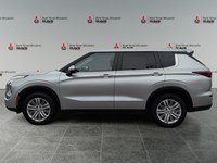 2024 Mitsubishi Outlander ES S-AWC