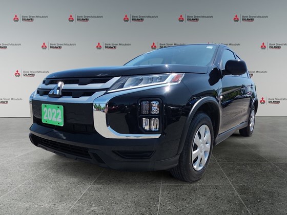 2022 Mitsubishi RVR ES