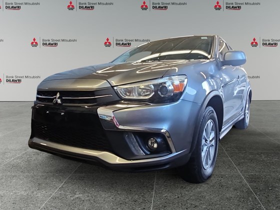 2019 Mitsubishi RVR SE