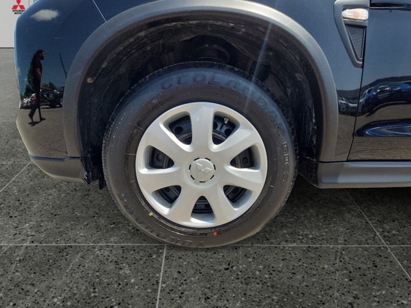 2022 Mitsubishi RVR ES FWD